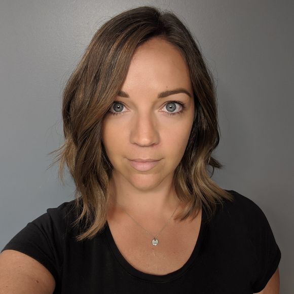 Meet your Posher, Ashley - Picture 1 of 1